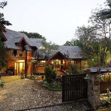 Chaiyo Vana Chiang Mai Exterior photo